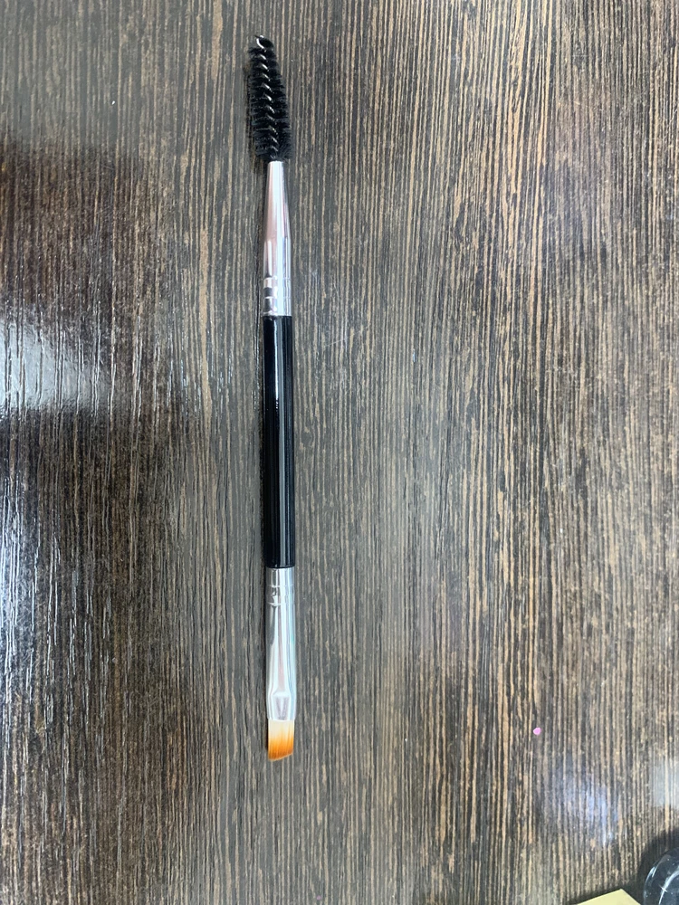 зашла черкануть пару слов. Кисть бомбовая, Дима лучший🤩