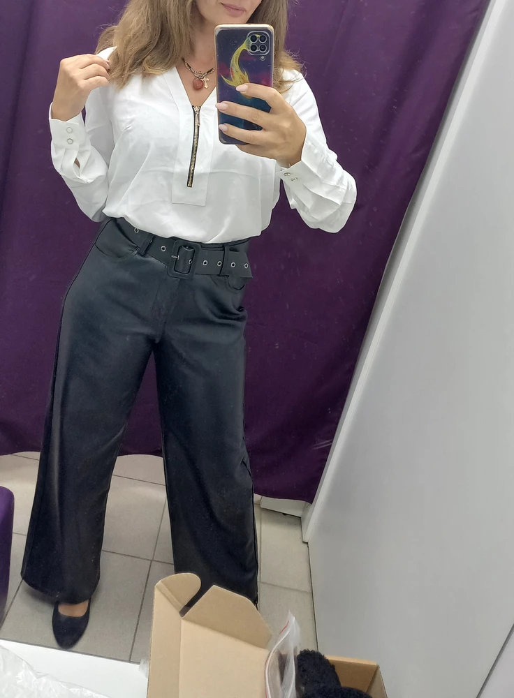 На рост 160 подрезала штаны. В талии и бёдрах комфортно. Мои параметры ОТ 65. ОБ 90.