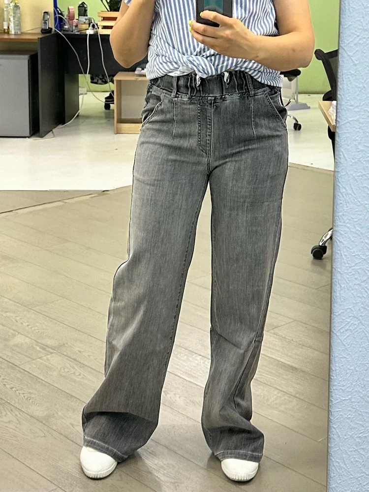 Очень прикольные модные джинсы. Цвет- тренд сезона✌️Мягкий стрейч. Сели идеально. Мой Размер 46, рос 163 см. Очень довольна покупкой, посмотрю еще что нибудь похожее в этом магазине. Пришли быстро без задержек. Рекомендую