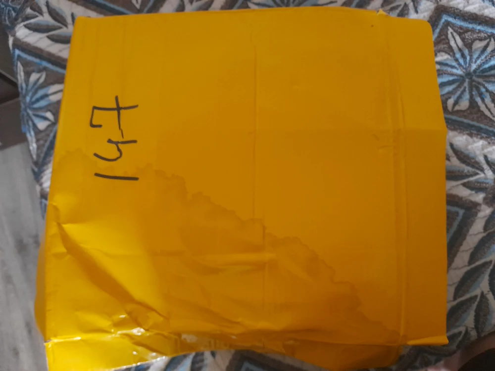 Ботинки отличные,но упаковка пришла вся полумокрая.