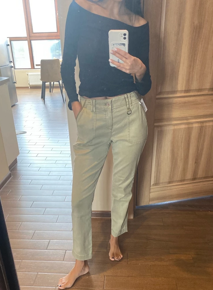 смотрятся классно, на осень самое то! ткань стрейч, нитки не торчат, очень понравились!!!