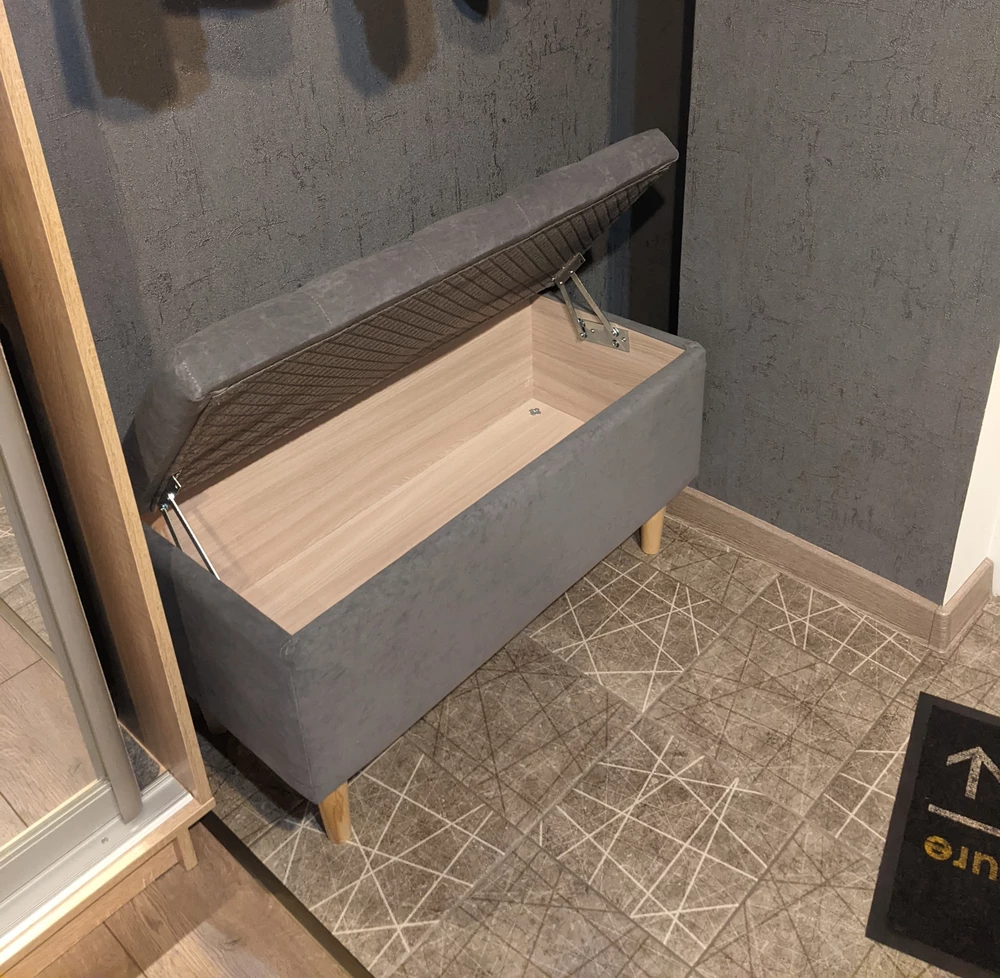 Очень качественный пуфик, большое спасибо, цвет как на картинке, вписался идеально
Доставка в срок