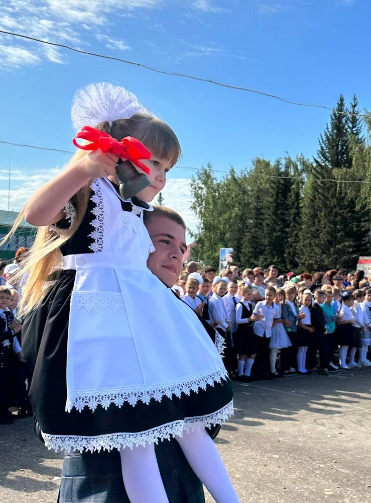 Выше всяких похвал🤗 Из двух расцветок дочка выбрала чёрное платье. Качество отменное, как в старые добрые времена. Спасибо производителю❤️❤️❤️