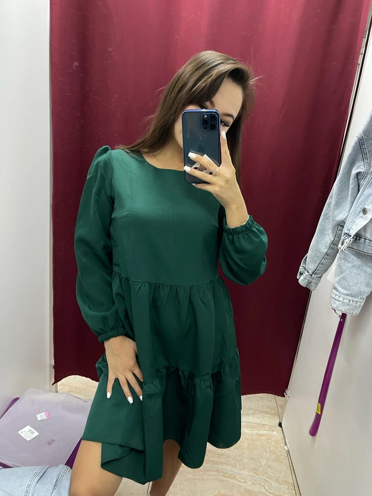 Очень удобное и красивое платье 👗 цвет просто вау😍 девочки, советую🥰 качество на высоте!