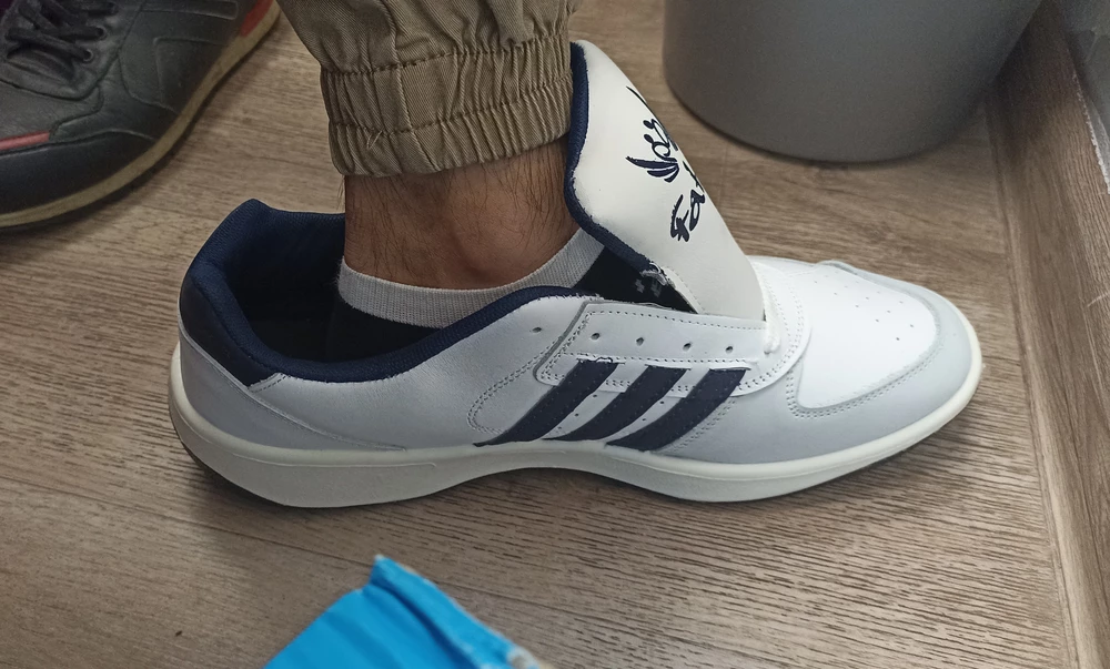 заказал 41 размер отправили походу 46 размер