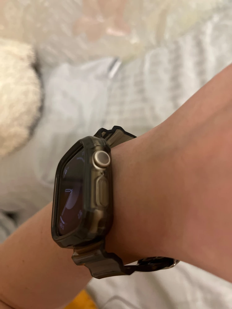 Однозначно рекомендую. На Apple Watch 8 series 41 mm подошел отлично.