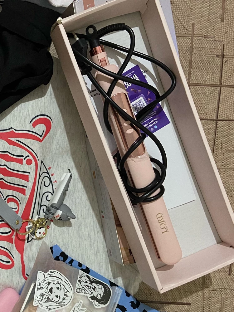 прекрасно справляется со своей задачей ,очень аккуратный и хорошо нагревается .красивый дизайн и приятная цена ,спасибо за такой хороший товар .всем советую 🧡🫧