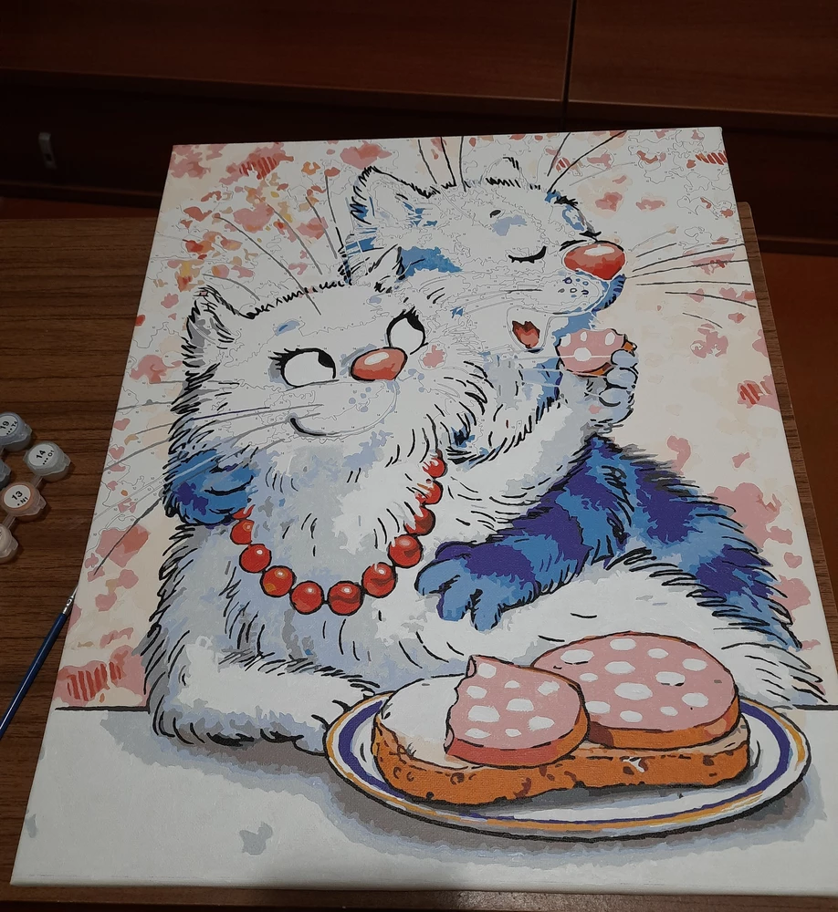 Красивая картина. Уже вторую рисую из этой серии "Синие коты". Краски классные,кисти тоже неплохие ,хотя и трепаются немного