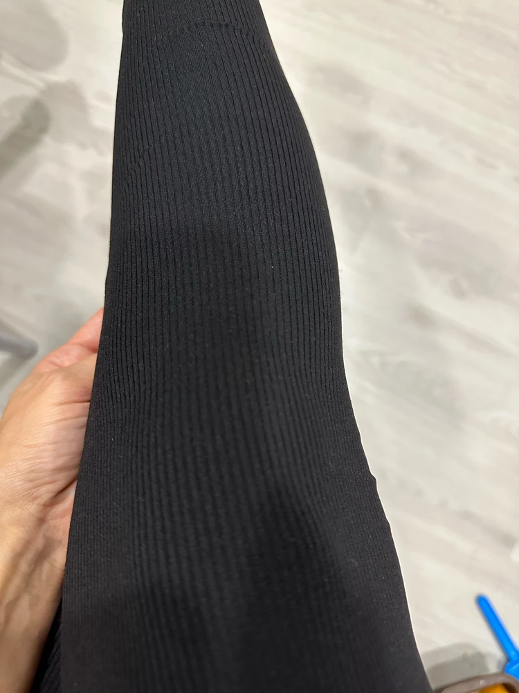 классные легинсы, мне понравились , качество очень хорошее