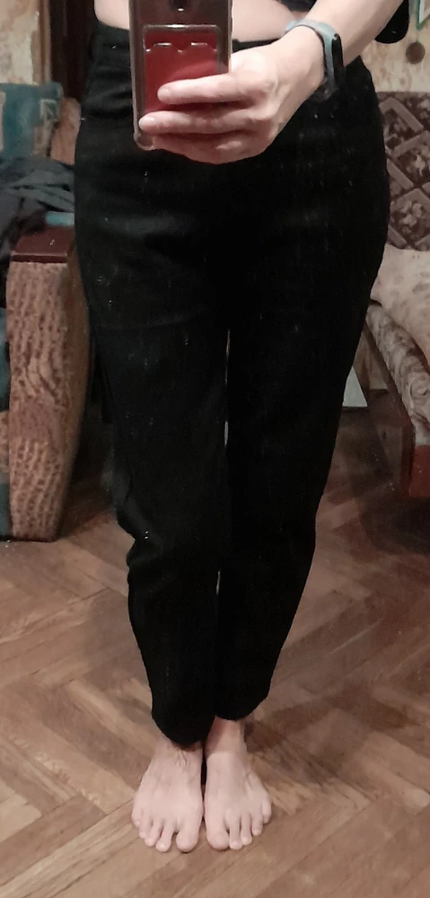 Мне отлично,как хотела,приятный начесик,джинсы тянуться ,глубокий черный цвет.На рост 173,талия 73,44 размер идеально.Спасибо!!