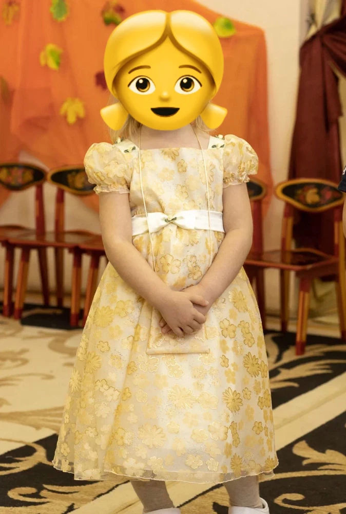 Отличное платье, как у принцессы! Дочка в восторге, собирала весь день комплименты)