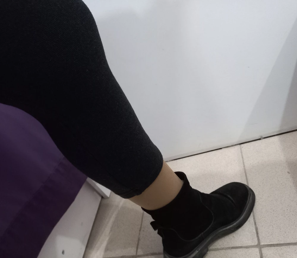 Качество очень понравилось. Но вот что с длиной?? При том, что мой рост 162. Возврат только по причине длины. Полагаю, что это какое-то недоразумение в одном экземпляре. Хотела перезаказать. Но на пункте выдачи, когда оформляли возврат, сказали, что по правилам WB не могут оформить брак. Поэтому, если перезакажу, то скорее всего это же и вернётся. Жаль.