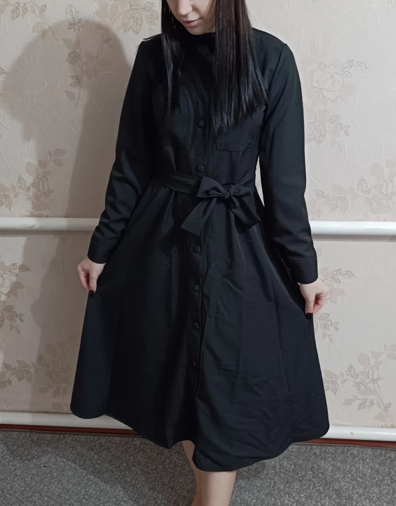 Платье шикарное😍По размеру подошло идеально💯✨ Качество🔥Очень приятная ткань. Всё швы аккуратные, ровные. Кнопки надëжные, так что расстегиваться точно не будут ☺Рекомендую 😉