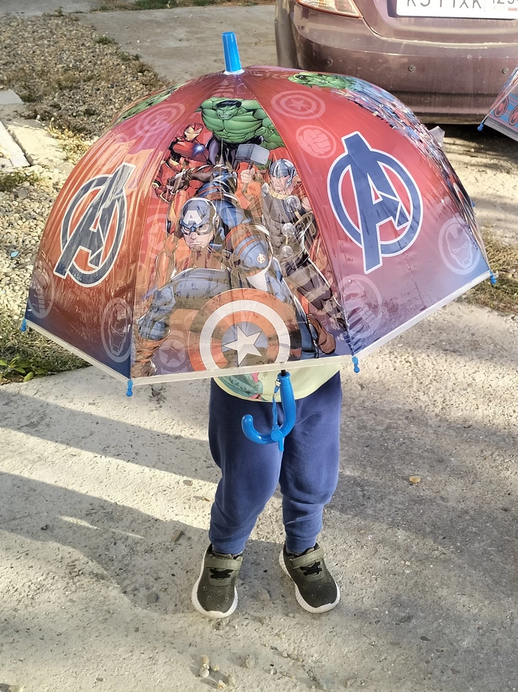 Отличный зонтик, ребенок доволен 👍🏻