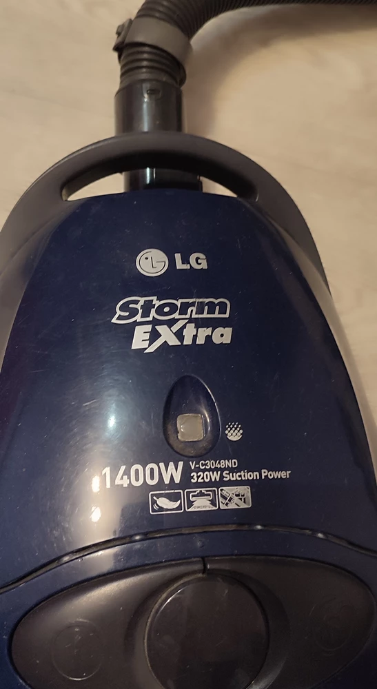 На LG Storm Extra v-c3048ND подошли идиально . Спасибо