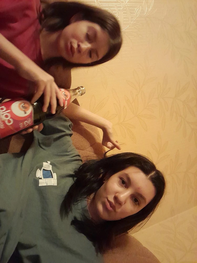 😇😇😇😇😇😇😇😇😇😇 ХОРОШИЙ ЗВУК И ЛИНЫМИК ЗА СВОЮ ЦЕНУ и главное хорошо держит, 100/100