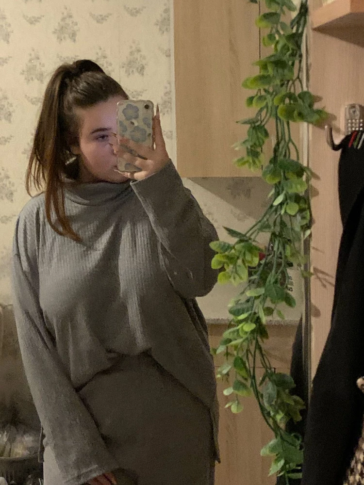 Отличный костюм , теплый, уютный