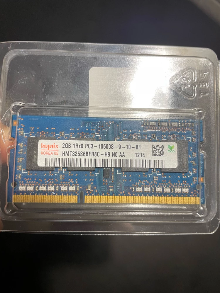 Старая на фото улетела в помойку, новая залетела в ноут и показывает себя прекрасно. Рекомендую👍