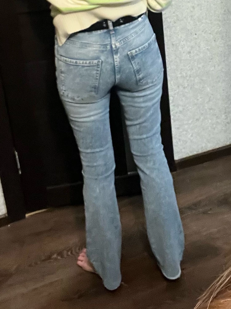 Отличные джинсы ,сели идеально ,спасибо продавцу