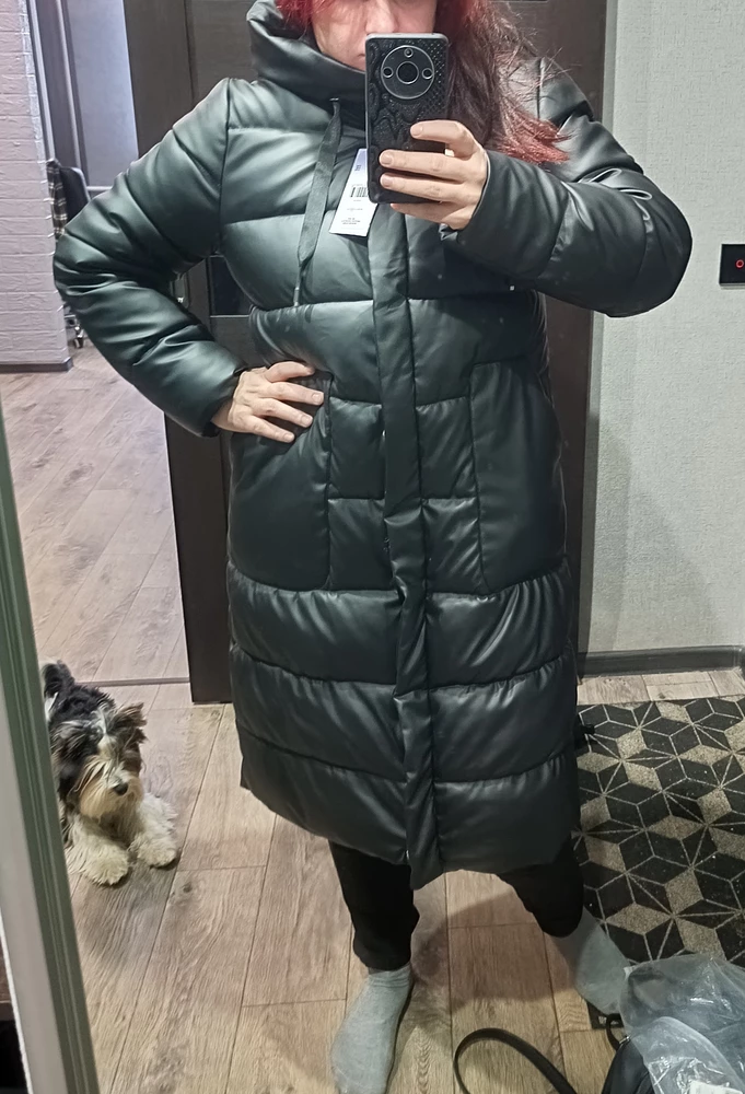 Отличный за свою цену, приятный на ощупь. В размер