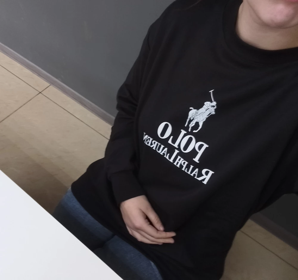 Кофта подошла идеально. Начёс есть, но тонкий. Кофта на прохладную осень.