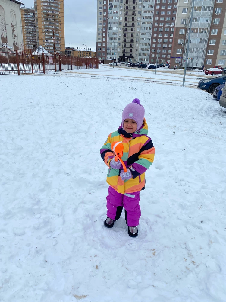 Отличный зимний костюм получился. Немного маломерит.