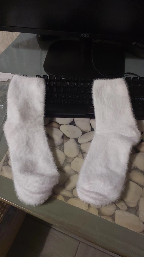 Носки классные, тёплые и мягкие, но есть одно но 
Пришло 2 пары, вместо 3, как было указано в заказе)