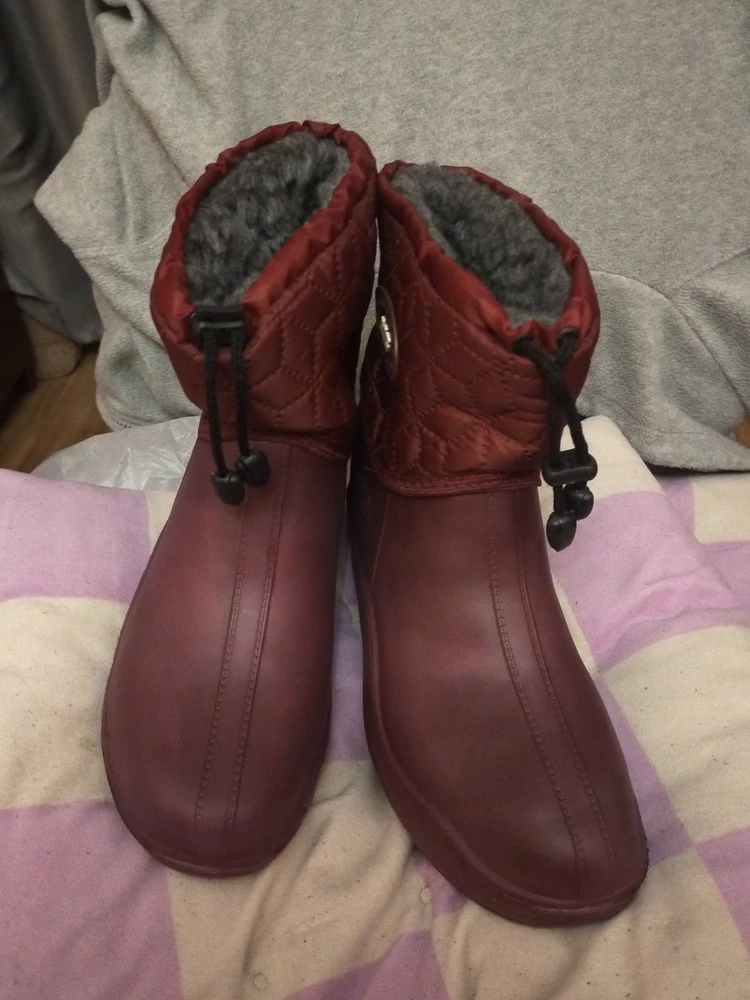 Прислали два правых ботинка разных размеров