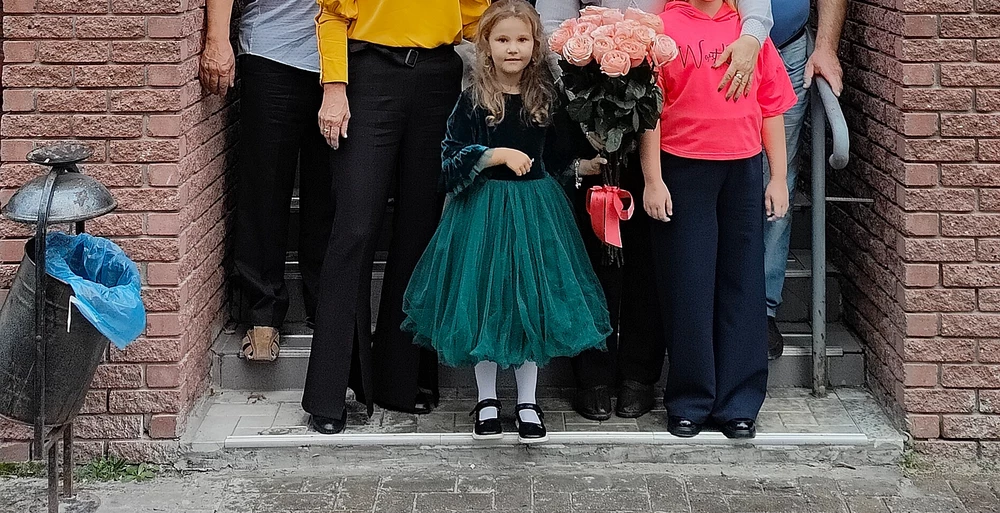 Оно чудесное! Нежное, воздушное, цвет приятный.