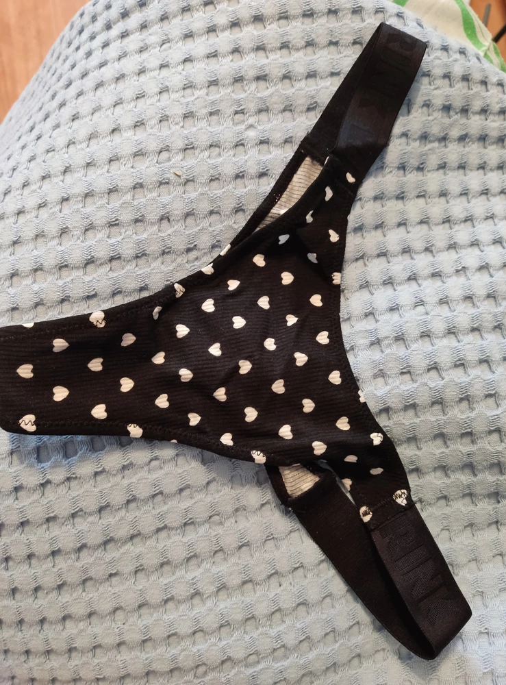 Выше всяких похвал! Очень приятные к телу трусики. Ношу размер "ХS", но взяла на размер больше "S" (так посадка кажется выше и нет сковывающих движений).