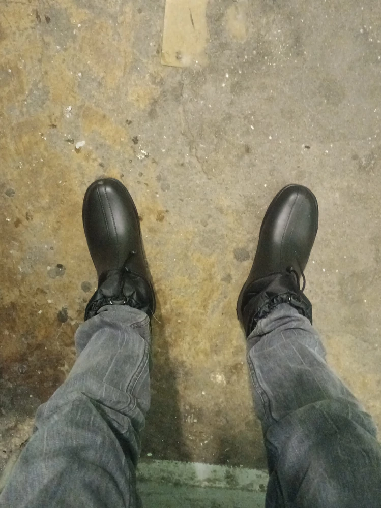 По теплу норм. Поднимается пятка при ходьбе, надо привыкнуть