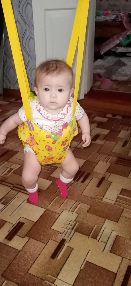 Класс, дочка прыгает, 20 минут руки отдыхают😄