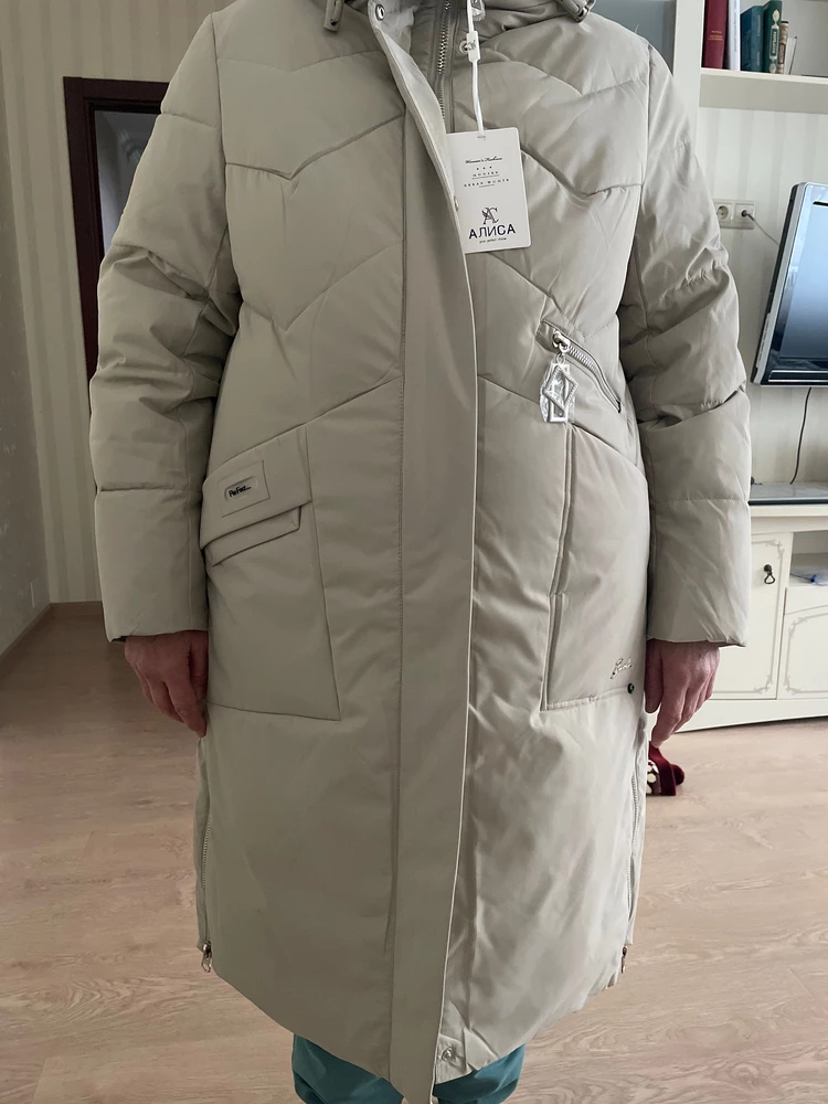 Качественная куртка, тёплая, производство РФ.
