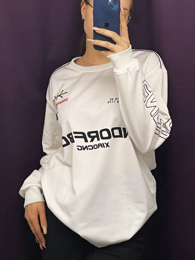 Кофточка очень хорошего качества,приятна к телу,сидит хорошо! Цена оправдана,советую всем приобрести, сидит как на фотографии и даже лучше, 5 звезд без сомнений, спасибо!☺️