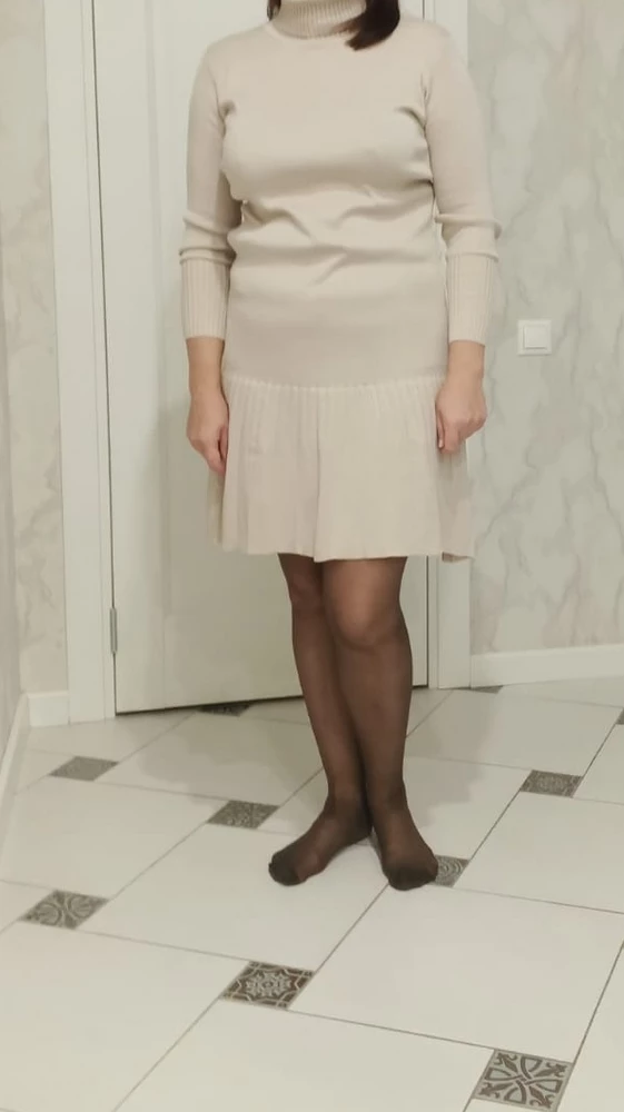 Платье хорошее, подошло. Спасибо.