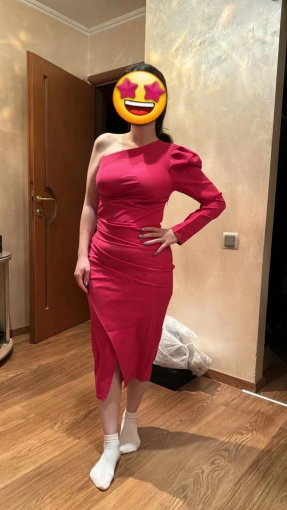 Платье супер, красивая и интересная модель❤️ Размер соответствует, качество отличное