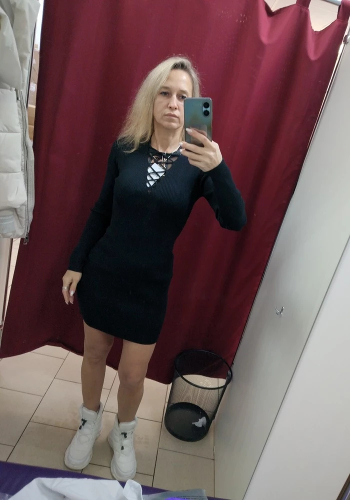 Качество супер, тёплое, тянется. Рост 160 длина как на фото.