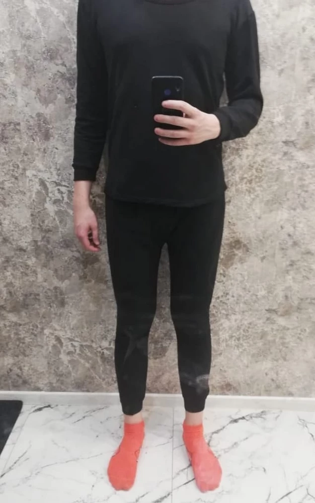 Комплект понравился. Приятный к телу. Под одеждой удобно. Заценил уже при катании на лыжах. Всё класс! Размер подошел.