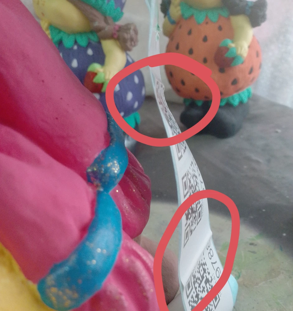 Для моего мини принтера бумага не подошла. Плохо пропечатывается и остаются заломы. Видимо слишком плотная или "толстая". На один куар-код истратила два рулона, и ничего не получилось. Только выкинуть.