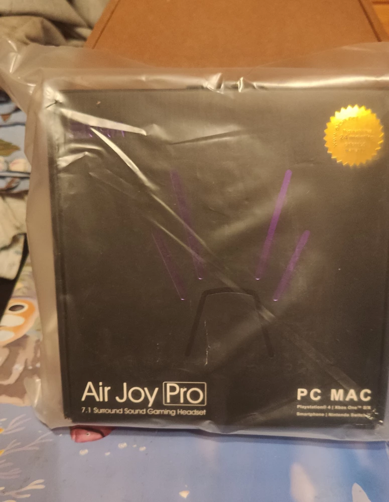 Всё дошло. На деле не пробовали ещё брала в подарок.